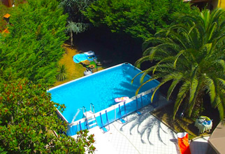 Foto della realizzazione di una piscina fuori terra in tubolari Laguna